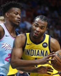 NBA季后赛次轮，巴特勒40分抢断绝杀热火晋级